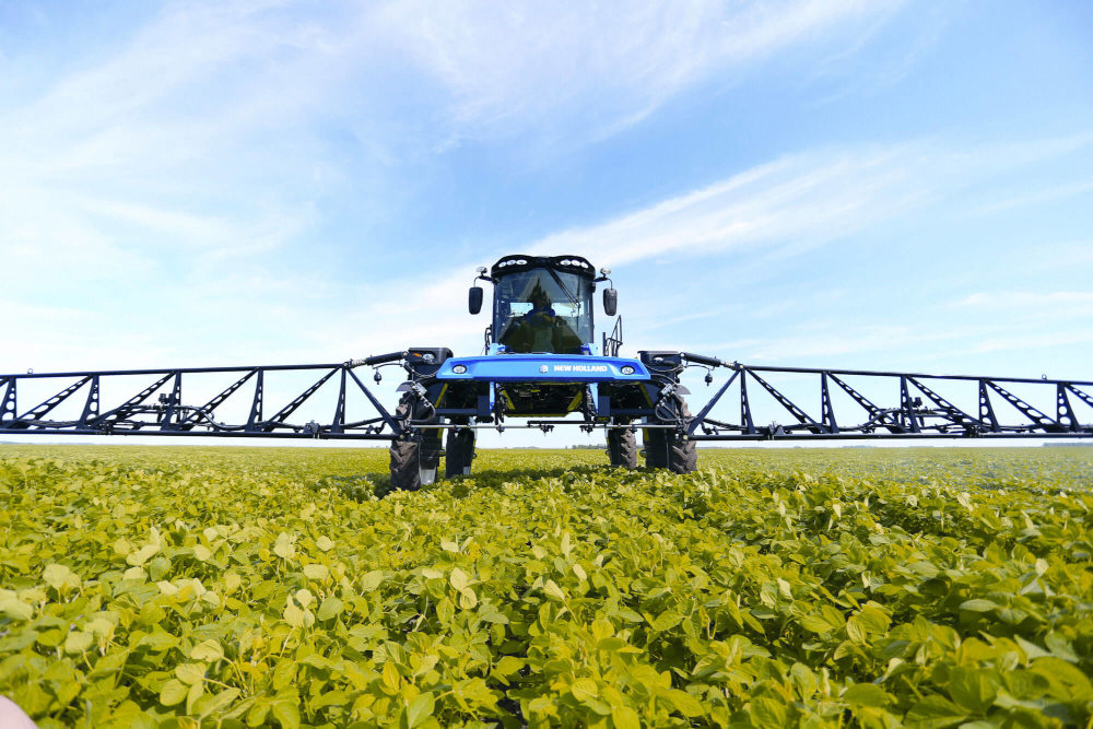 New-Holland Sprayer
